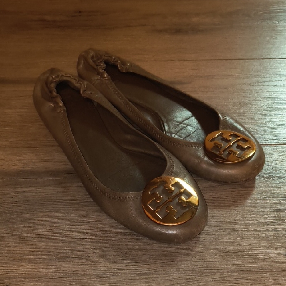 Tory Burch Brown Leather Reva Ballet Flats with Gold Logo